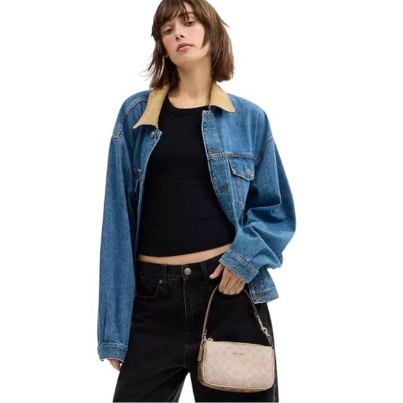 NWT Coach Nolita 19 Signature Wristlet / Shoulder Bag Purse - Picture 6 of 13